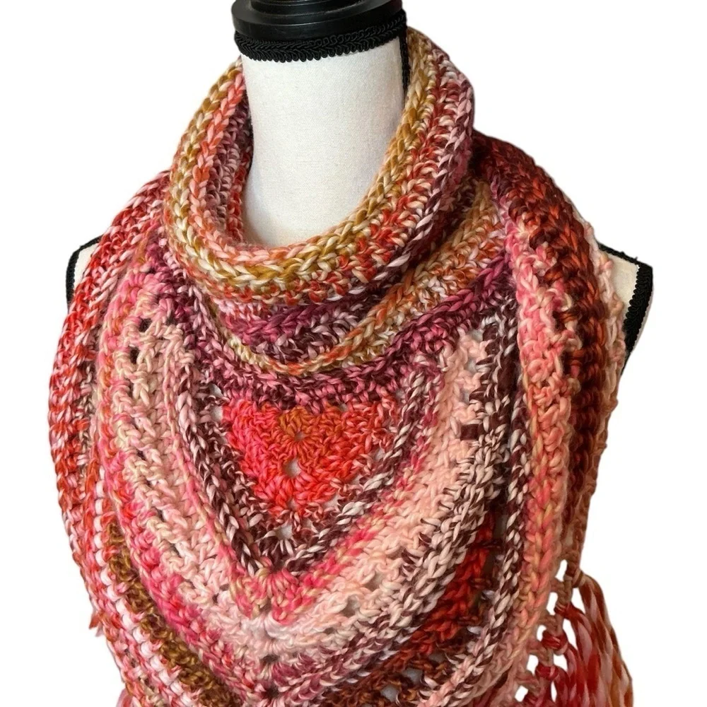 Handcrafted Crochet Cowl Neck Scarf With‎ Fringe New Handmade by Seller Knit